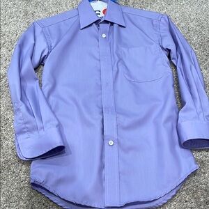 Lord & Taylor Boys size 10 Lavender Button-Up Shirt